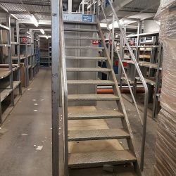 Rafturi pt depozit pe 3 nivele