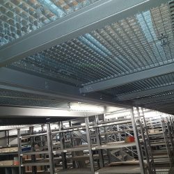 Rafturi pt depozit pe 3 nivele