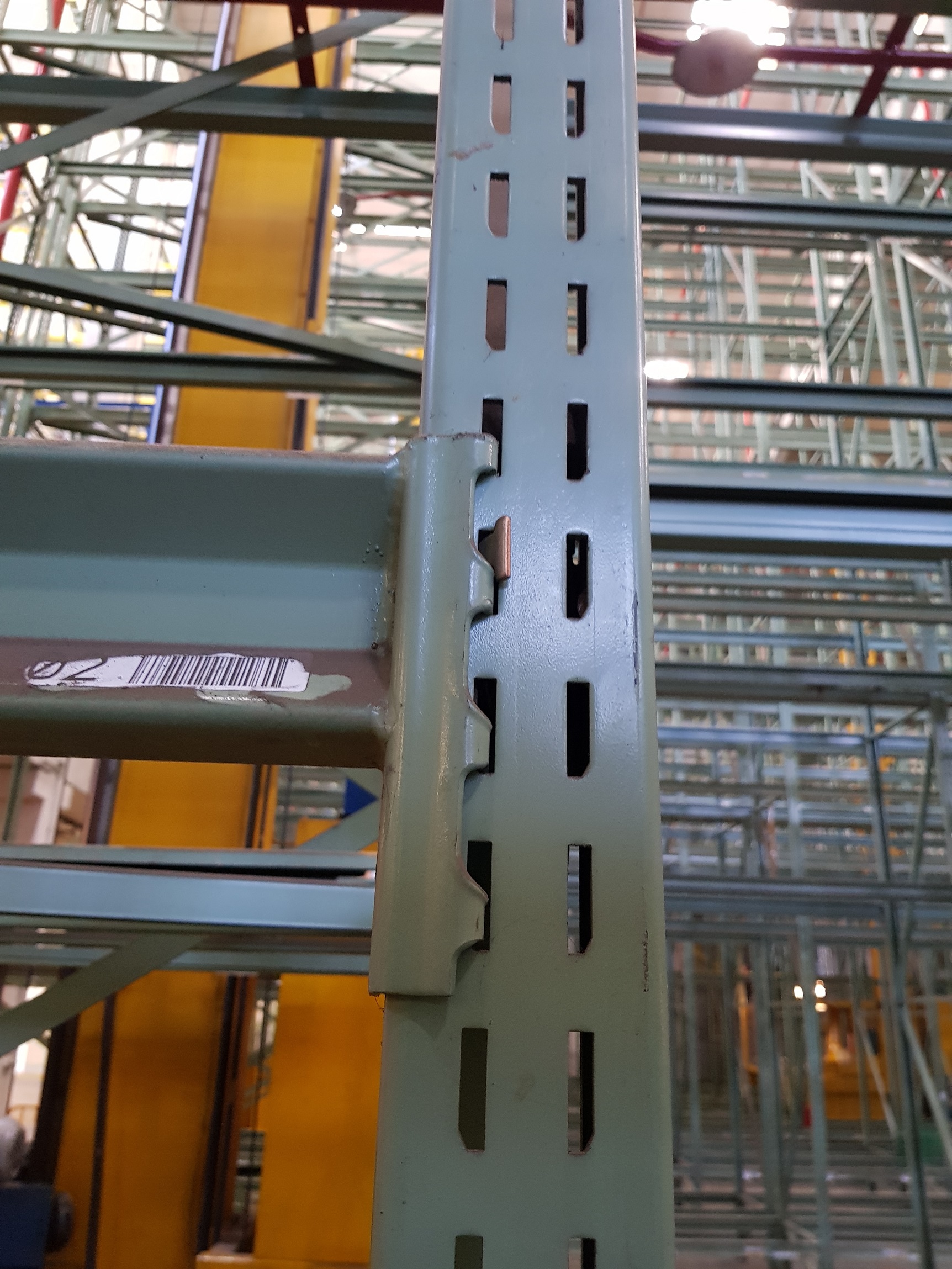 Rafturi marfa paletizată