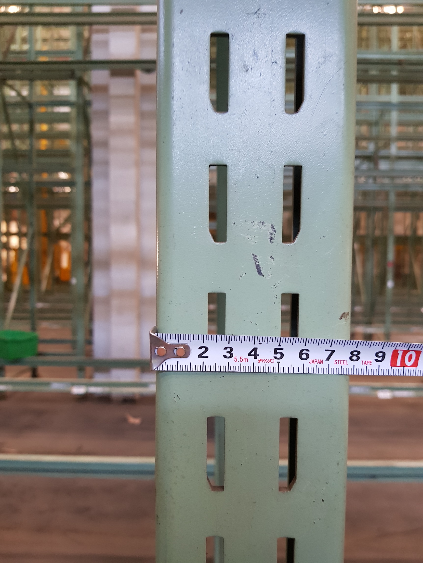 Rafturi marfa paletizată